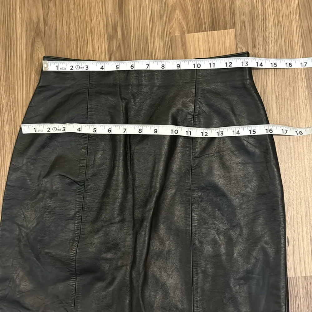 Byrnes & Baker Genuine Leather Soft Black Lined High Waist Zip Up Midi Skirt 10 - Picture 9 of 13